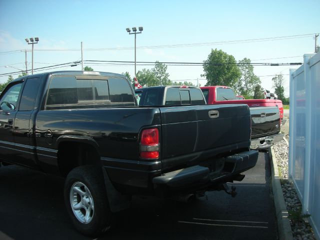 2001 Dodge Ram 1500 Base GLS LX