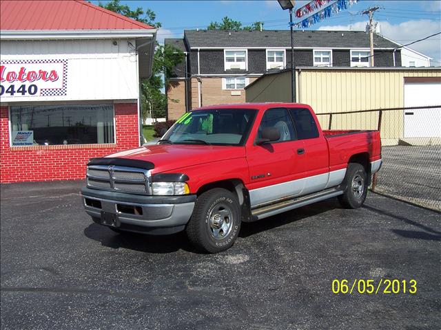 2001 Dodge Ram 1500 T Chairs