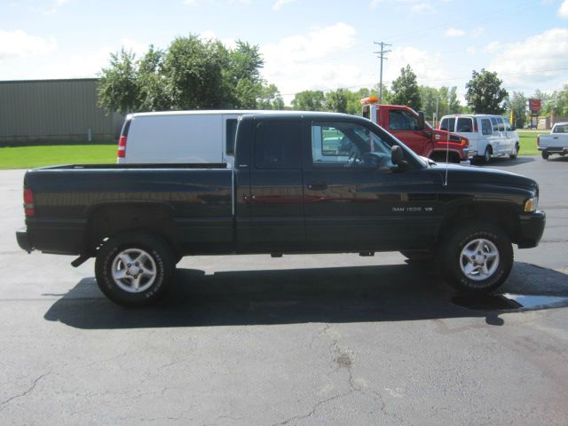 2001 Dodge Ram 1500 1500 LT 4WD