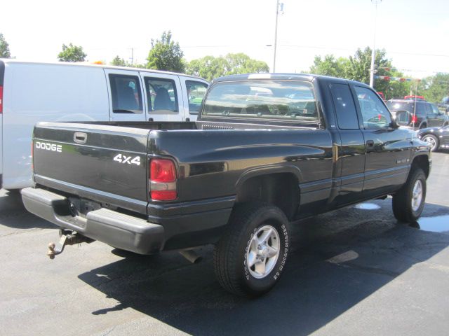 2001 Dodge Ram 1500 1500 LT 4WD