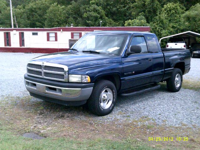 2001 Dodge Ram 1500 1500 LT Crew Cab 4WD