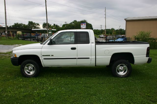 2001 Dodge Ram 1500 1500 LT 4WD