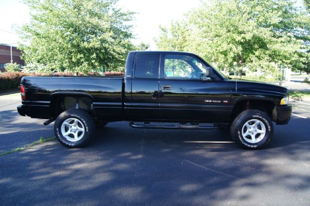 2001 Dodge Ram 1500 Z71 4X4 CREW CAB