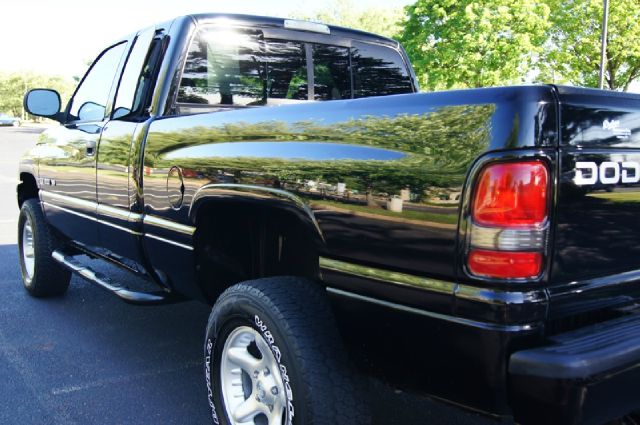 2001 Dodge Ram 1500 Z71 4X4 CREW CAB