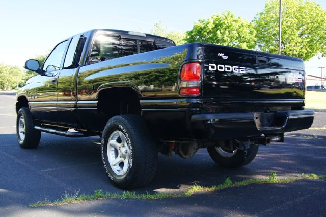 2001 Dodge Ram 1500 Z71 4X4 CREW CAB