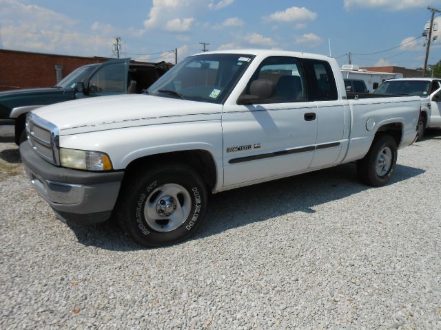 2001 Dodge Ram 1500 C1500 LS