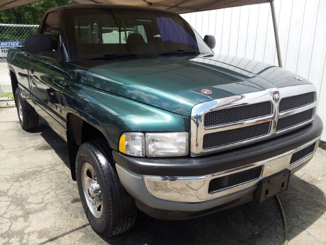 2001 Dodge Ram 1500 DVD NAV ROOF