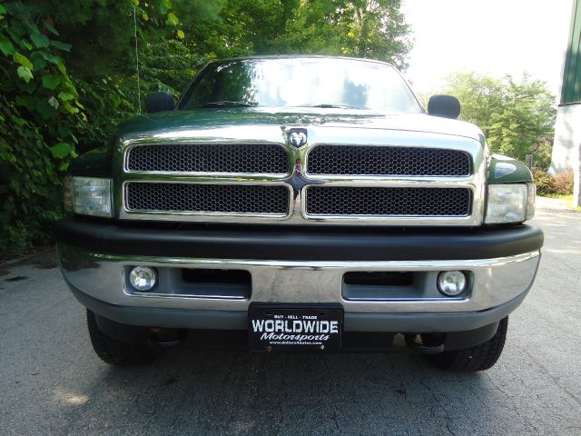 2001 Dodge Ram 1500 Sport 2D Utility