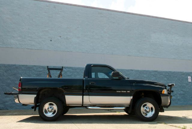 2001 Dodge Ram 1500 1500 LT 4WD