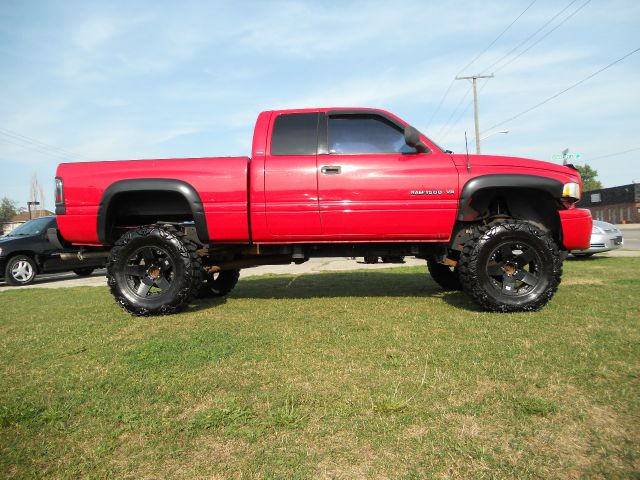 2001 Dodge Ram 1500 1500 LT 4WD