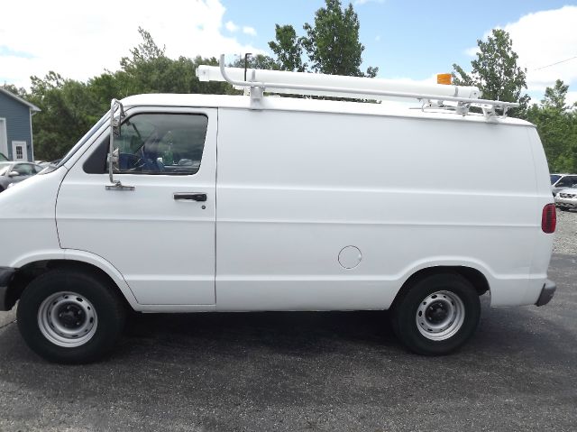 2001 Dodge Ram 1500 FWD CXS