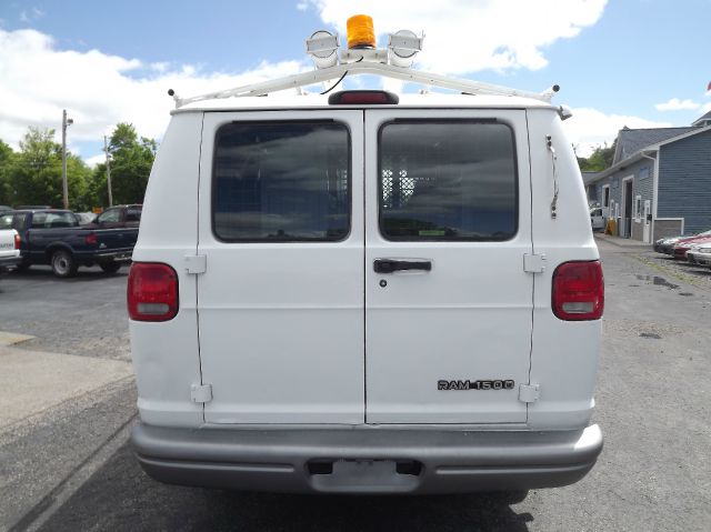 2001 Dodge Ram 1500 FWD CXS