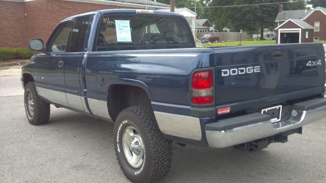 2001 Dodge Ram 1500 1500 LT 4WD