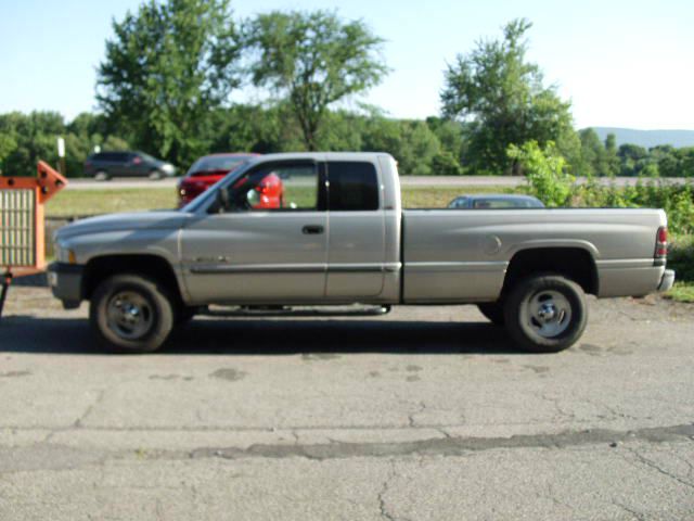 2001 Dodge Ram 1500 Z71 4X4 CREW CAB