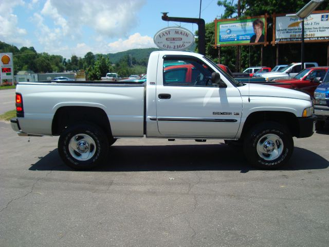 2001 Dodge Ram 1500 1500 LT 4WD