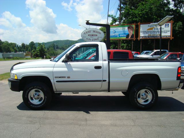 2001 Dodge Ram 1500 1500 LT 4WD