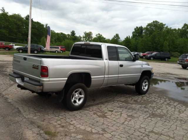 2001 Dodge Ram 1500 1500 LT 4WD