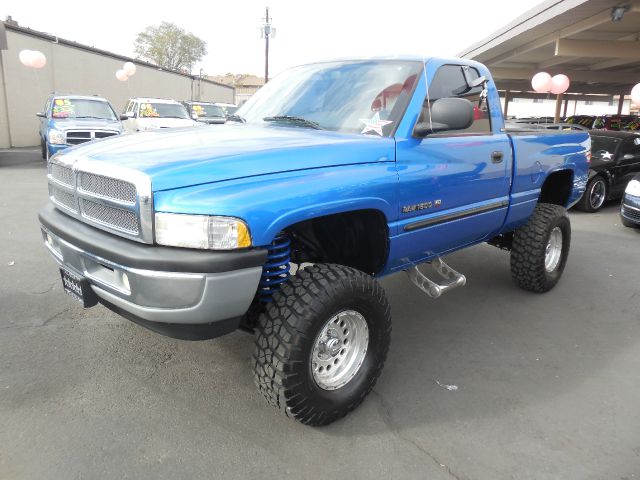 2001 Dodge Ram 1500 Aspen