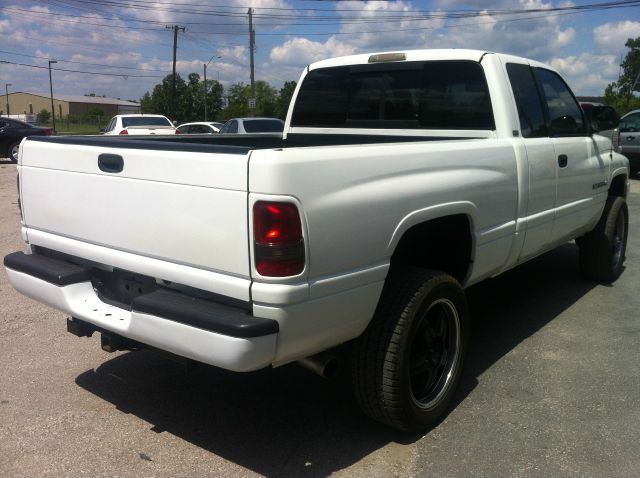 2001 Dodge Ram 1500 FWD SLT