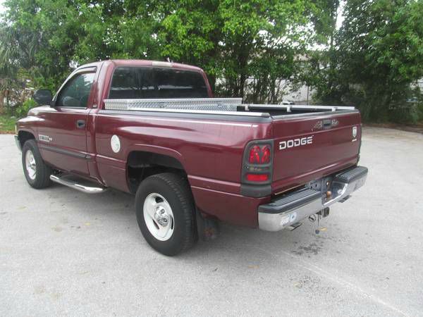 2001 Dodge Ram 1500 T Chairs