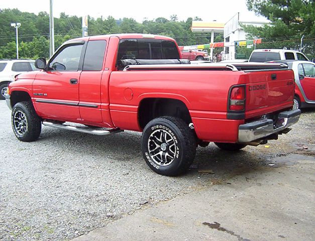 2001 Dodge Ram 1500 1500 LT 4WD