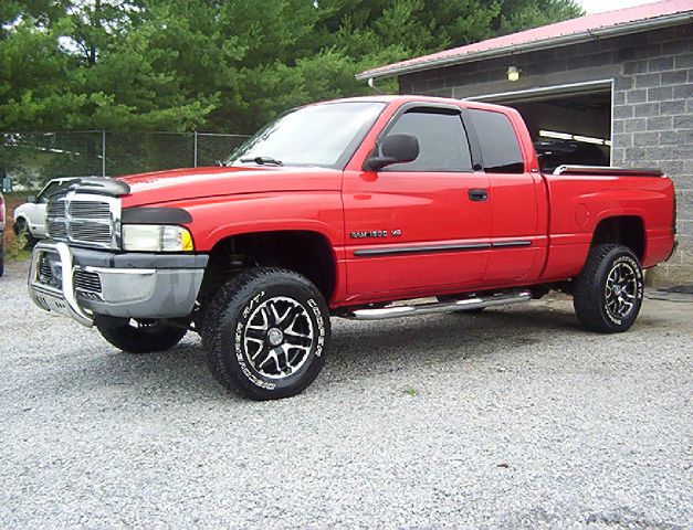 2001 Dodge Ram 1500 1500 LT 4WD