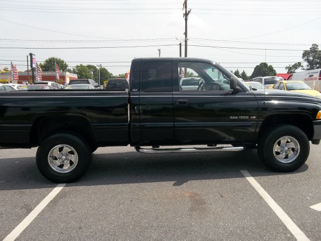 2001 Dodge Ram 1500 1500 LT 4WD