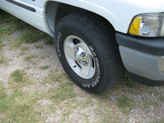 2001 Dodge Ram 1500 1500 LT Crew Cab 4WD