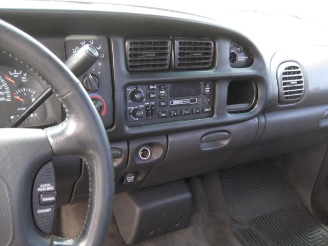 2001 Dodge Ram 1500 1500 LT Crew Cab 4WD