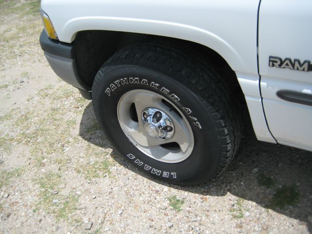 2001 Dodge Ram 1500 1500 LT Crew Cab 4WD