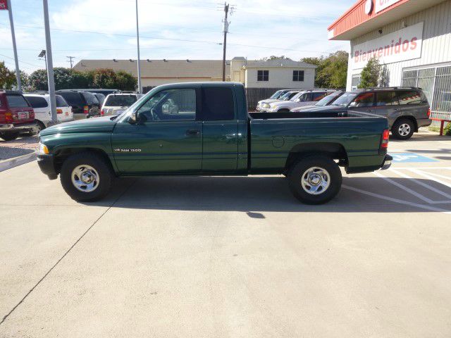 2001 Dodge Ram 1500 C1500 LS