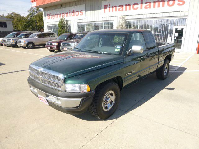 2001 Dodge Ram 1500 C1500 LS