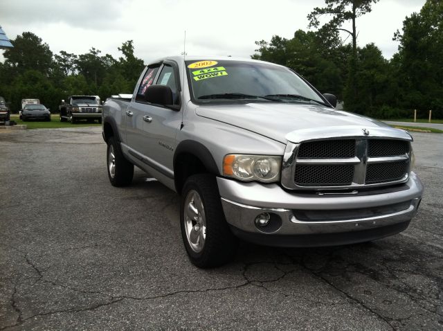 2002 Dodge Ram 1500 4X2 Extended CAB 122.9 IN