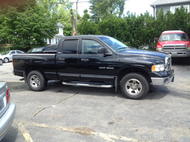 2002 Dodge Ram 1500 4X2 Extended CAB 122.9 IN