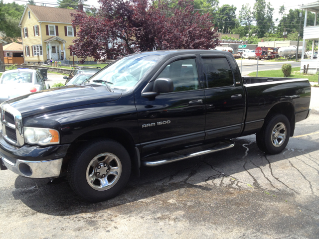 2002 Dodge Ram 1500 4X2 Extended CAB 122.9 IN