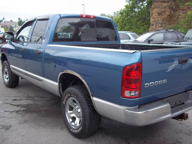 2002 Dodge Ram 1500 Ext WT