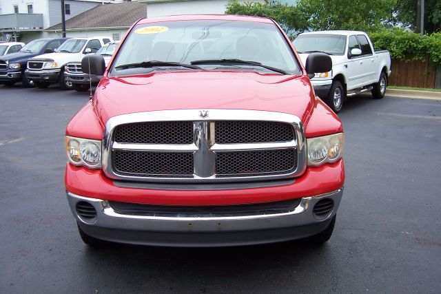 2002 Dodge Ram 1500 4X2 Extended CAB 122.9 IN