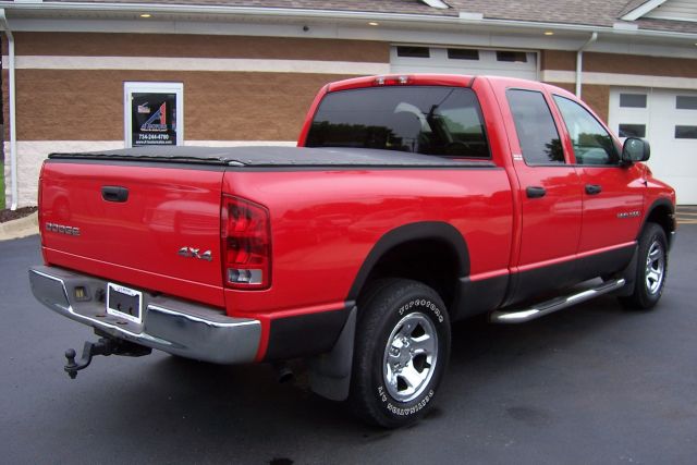 2002 Dodge Ram 1500 4X2 Extended CAB 122.9 IN