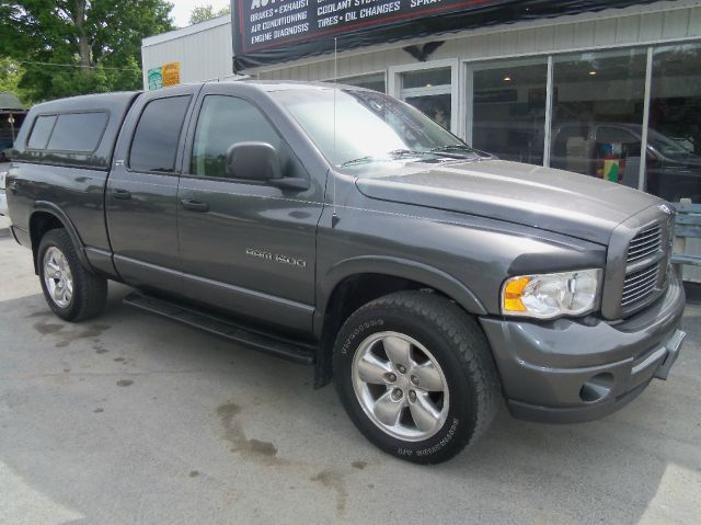 2002 Dodge Ram 1500 4X2 Extended CAB 122.9 IN