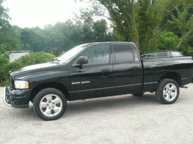 2002 Dodge Ram 1500 EX W/ Leather And DVD