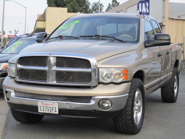 2002 Dodge Ram 1500 4X2 Extended CAB 122.9 IN