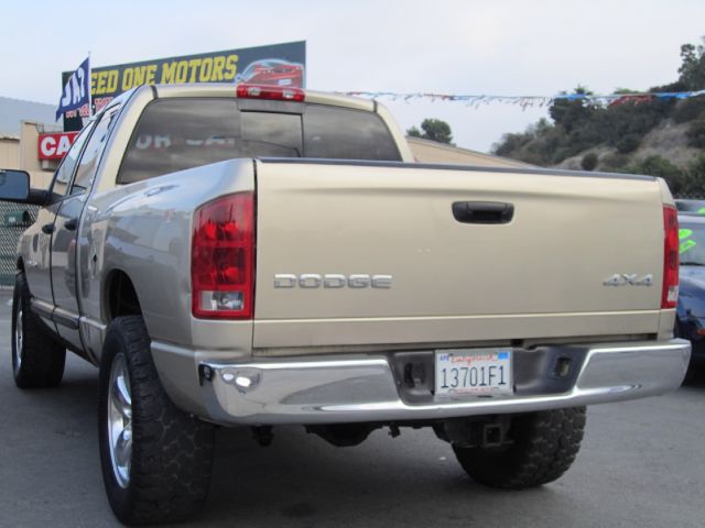 2002 Dodge Ram 1500 4X2 Extended CAB 122.9 IN