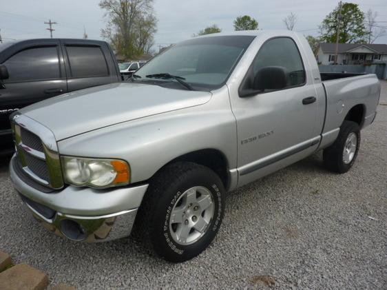 2002 Dodge Ram 1500 Sahara 4X4