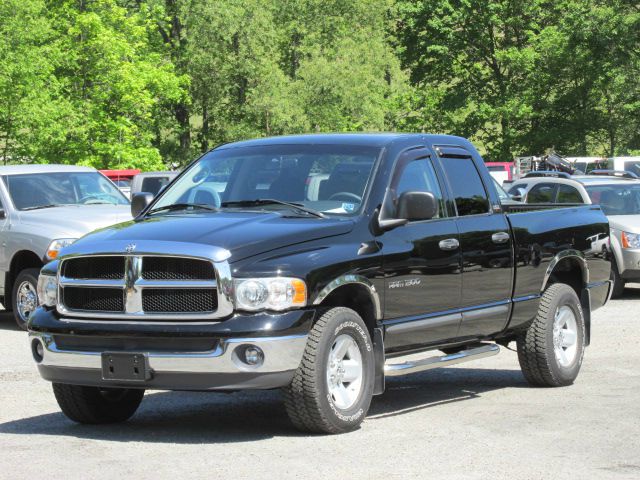 2002 Dodge Ram 1500 323i 4dr Sdn Sedan