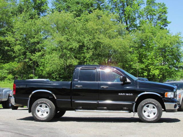 2002 Dodge Ram 1500 323i 4dr Sdn Sedan