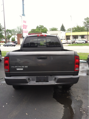 2002 Dodge Ram 1500 Crew Cab 4-wheel Drive LTZ