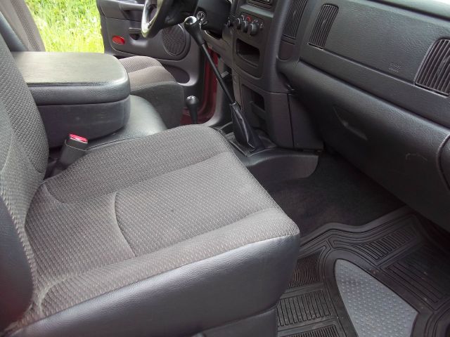 2002 Dodge Ram 1500 EX W/ Leather And DVD