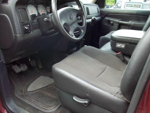 2002 Dodge Ram 1500 EX W/ Leather And DVD