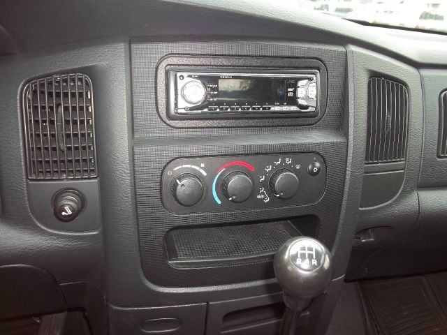 2002 Dodge Ram 1500 EX W/ Leather And DVD