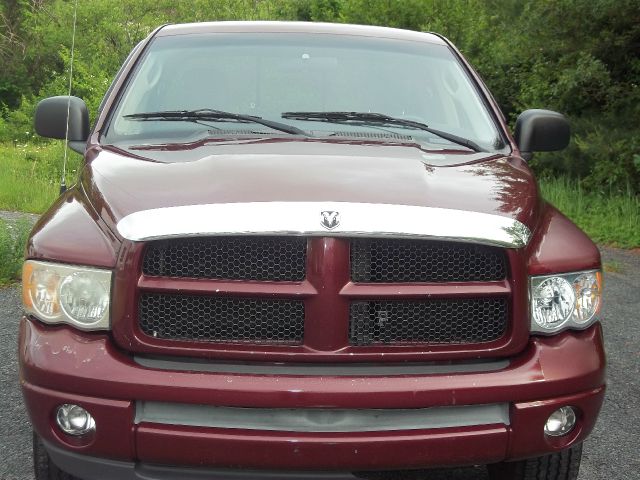 2002 Dodge Ram 1500 EX W/ Leather And DVD